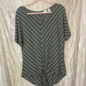 Chicos stripped top